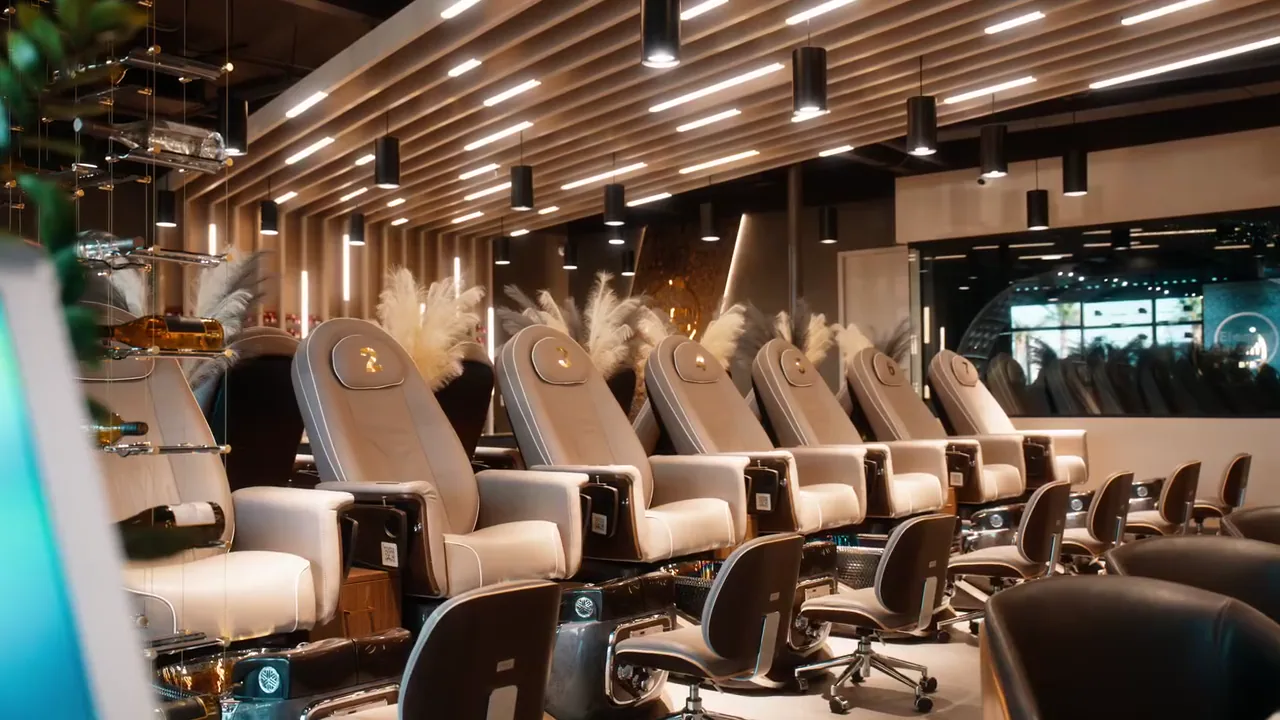 Inside Element Nail Bar Arcadia